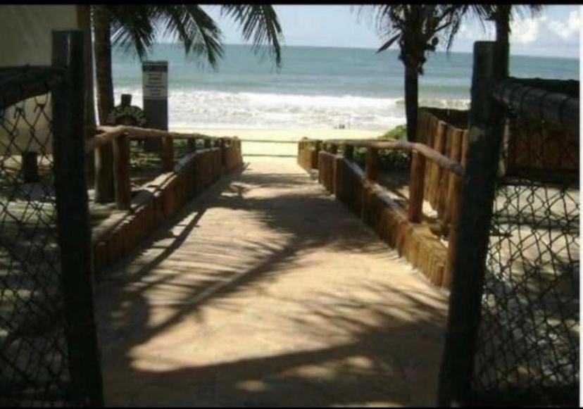 Temporada Pe Na Areia Guarajuba Apartment Ngoại thất bức ảnh